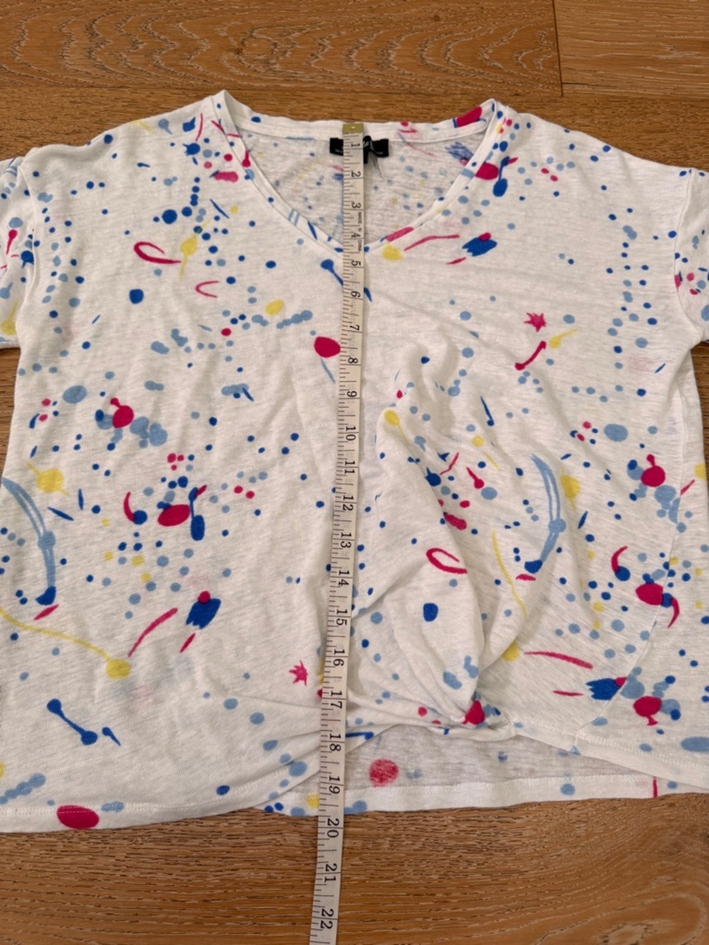 CHARLIE B White V-Neck Linen Short Sleeve Top with Multi Color Splash Print Sz S - Picture 7 of 10